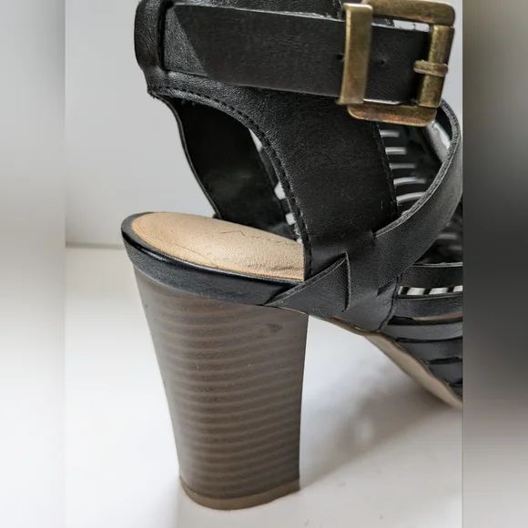 American Eagle Strappy Black Sandals Size 6 Like New 3 1/2" Heel Boho Summer - Picture 12 of 17